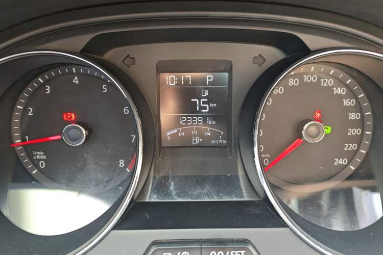 Used Volkswagen Bora 2016 1.6L Automatic Fashion Model
