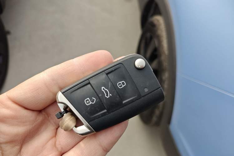 Used Volkswagen Tharu 2025 NewRui 300TSI Prestige Edition