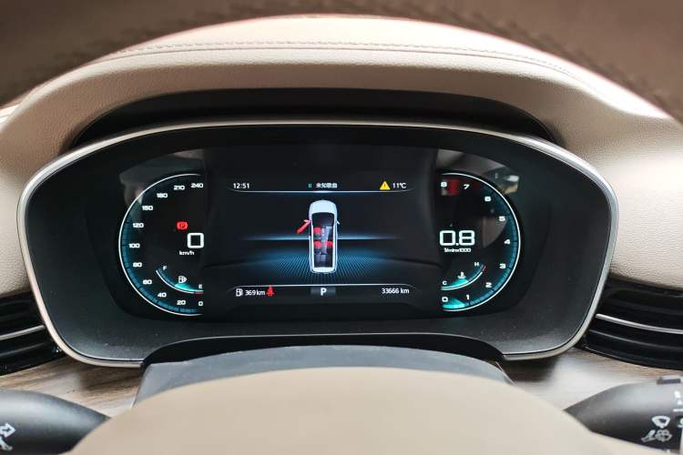 Used Roewe iMAX8 2023 400TGI Comfort Edition
