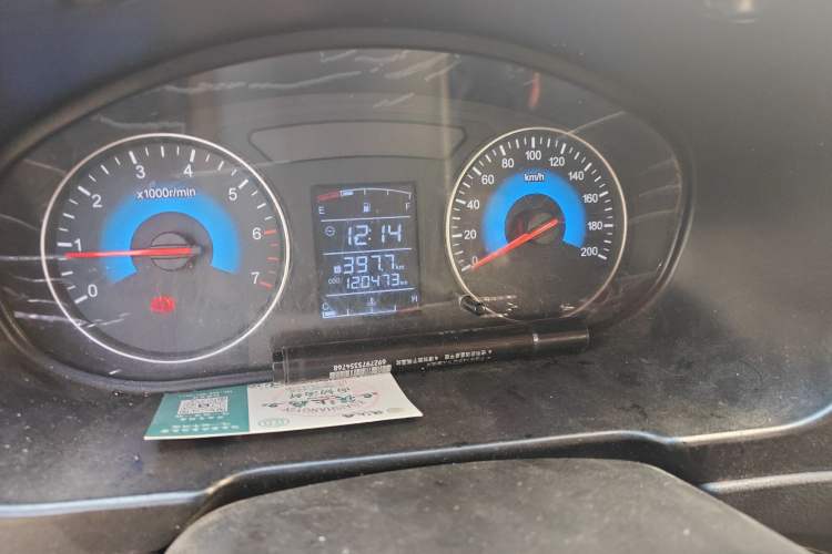 Used Dongfeng Fengon 330 2014 1.5L Manual Utility Version DK15 Odometer Close Up