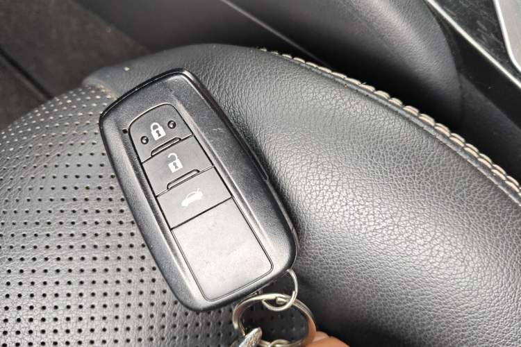 Used Toyota Corolla 2019 1.2T S-CVT GL-i Luxury Edition Vehicle Key