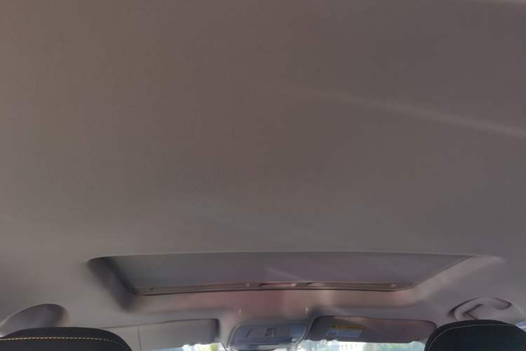 Used Roewe i5 2021 Revised Version 1.5L CVT Diamond Edition
