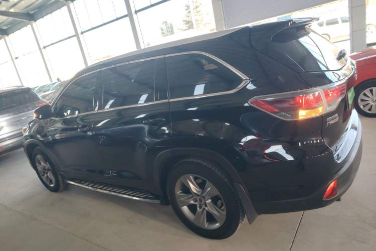 Used Toyota Highlander 2015 2.0T Four-Wheel Drive Luxury Edition 7-Seater