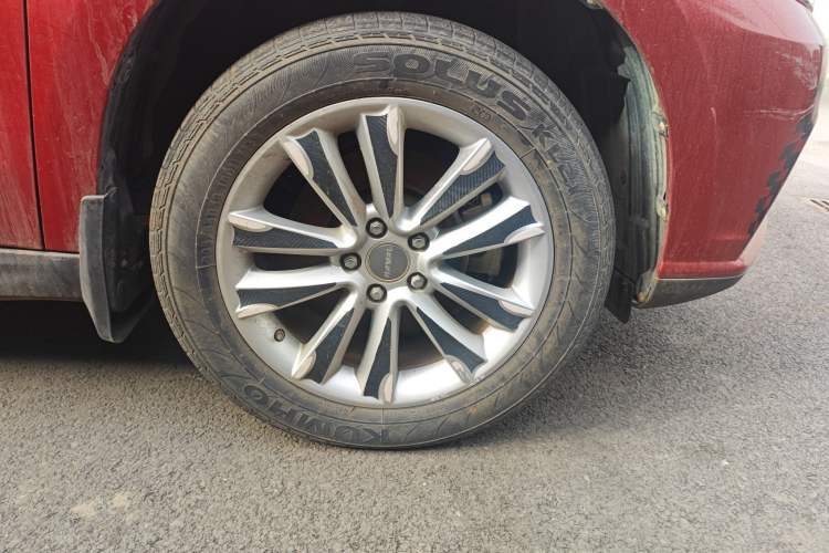 Used Haval H2 2016 Red-Label 1.5T Manual Two-Wheel Drive Luxury Model