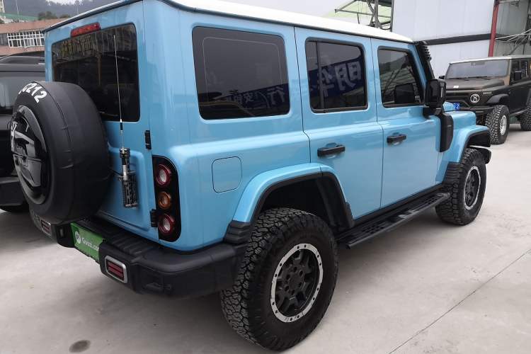 Used 212 T01 2025 2.0T Changfeng
