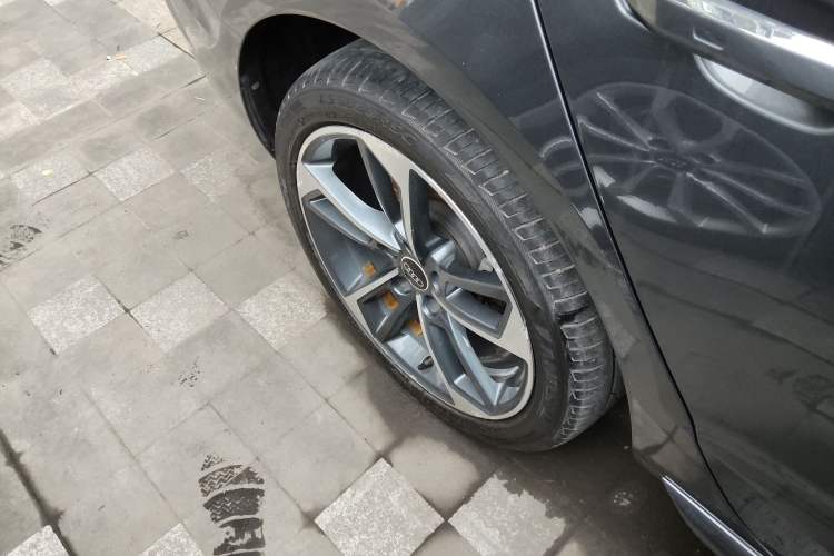 Used Audi A4L 2022 40 TFSI Fashion Dynamic Model
