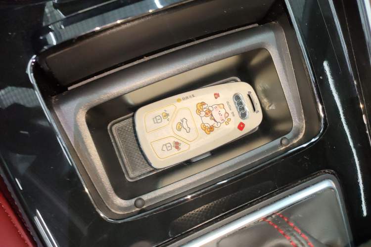 Used Audi A4L 2025 2 Million Units Enjoyment Version 40 TFSI Luxury Dynamic Edition Interior 1