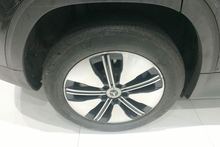 Used Mercedes-Benz EQB 2023 Facelift EQB 260
