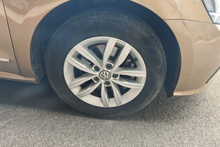 Used Volkswagen Passat 2016 330TSI DSG Luxury Edition
