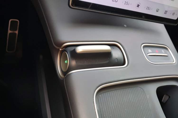 Used Nio ES8 2024 75 kWh
