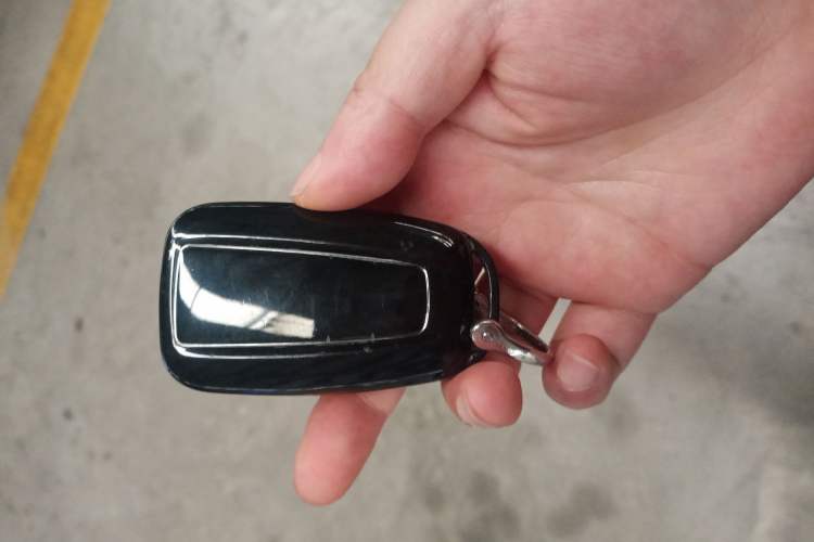 Used Toyota IZOA 2018 2.0L Yichi Version China VI Standard Vehicle Key