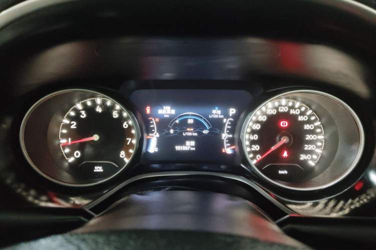 Used Jeep Compass 2017 200T Automatic Family Edition
