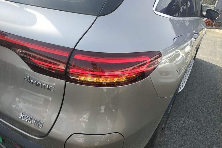 Used Mercedes-Benz EQC 2020 EQC 400 4MATIC Exterior 3