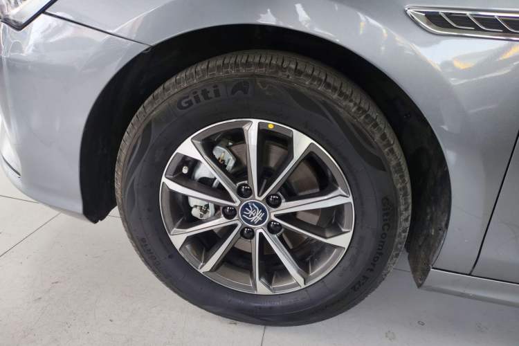 Used BYD Qin PLUS 2024 HONOR Edition DM-i 55KM Leading Model