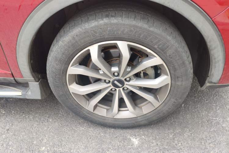 Used Wey VV6 2018 2.0T Two-Wheel-Drive Ultra-Luxury Version China V Standard
