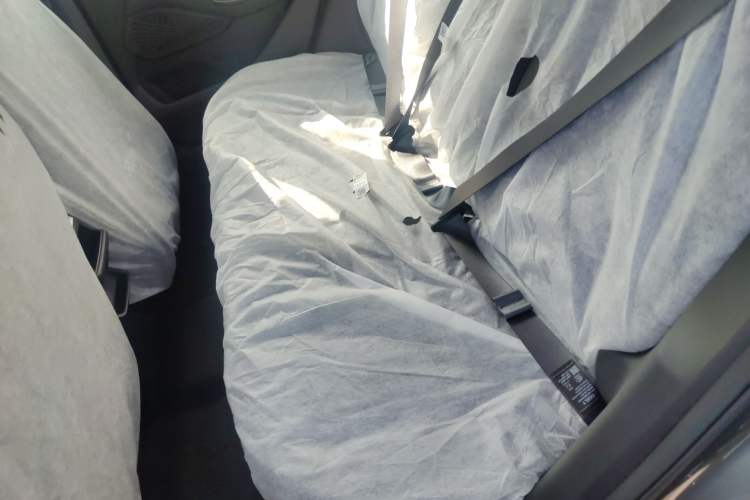 Used Geely Auto Emgrand 2026 Model 4th Generation 4 Millionth Anniversary Edition 1.5L Manual Overdrive Edition