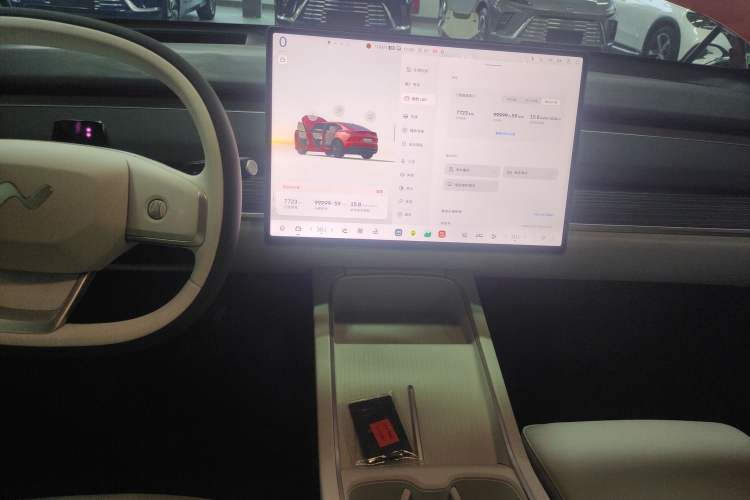 Used ONVO L60 2024 60 kWh All-Wheel Drive