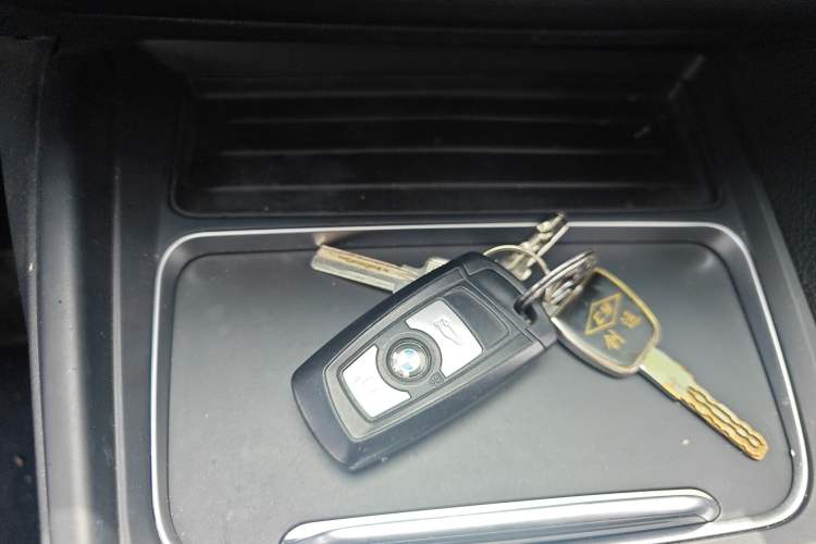 Used BMW 3 Series 2018 320Li Fashion Model
