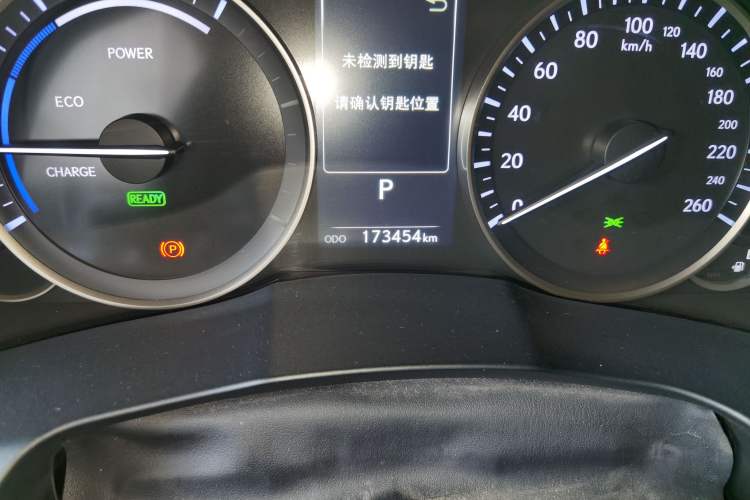 Used Lexus ES 2015 300h Comfort Edition
