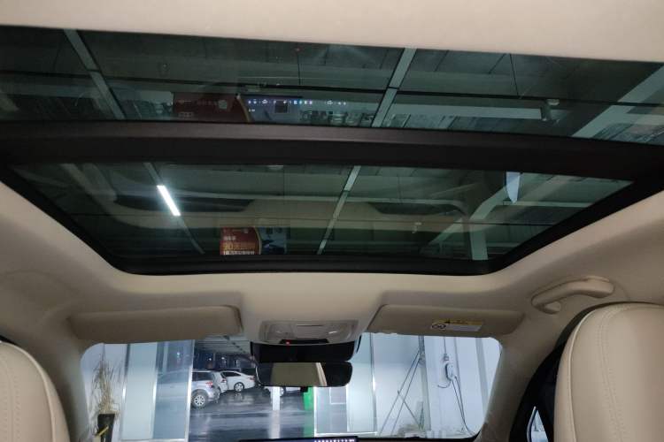 Used ORA Good Cat 2025 Model, 430 km Luxury Version
