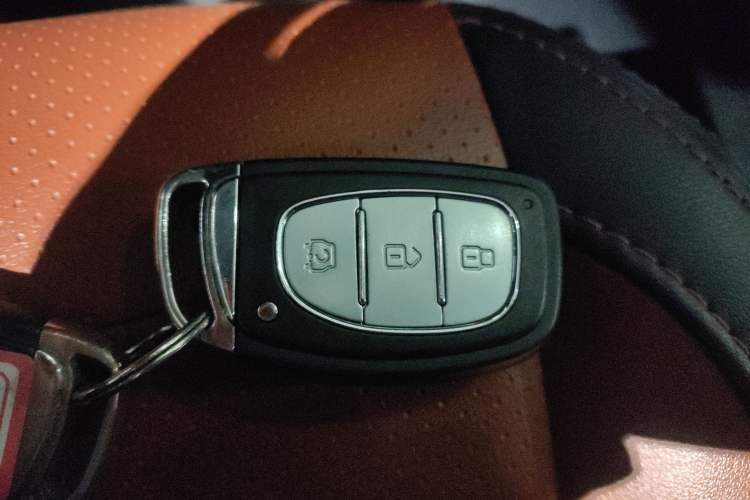 Used HYOSOW S3 2016 S3L 1.5L Manual Prestige Edition