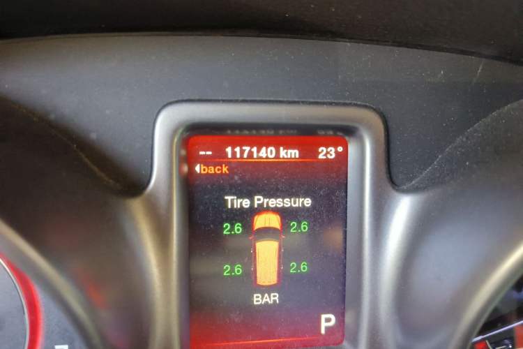 Used Dodge Journey 2016 2.4L Two-Wheel-Drive Touring Edition Odometer Close Up