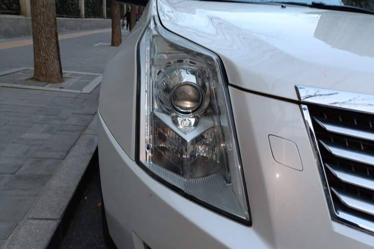 Used Cadillac SRX 2014 3.0L Leading Model
