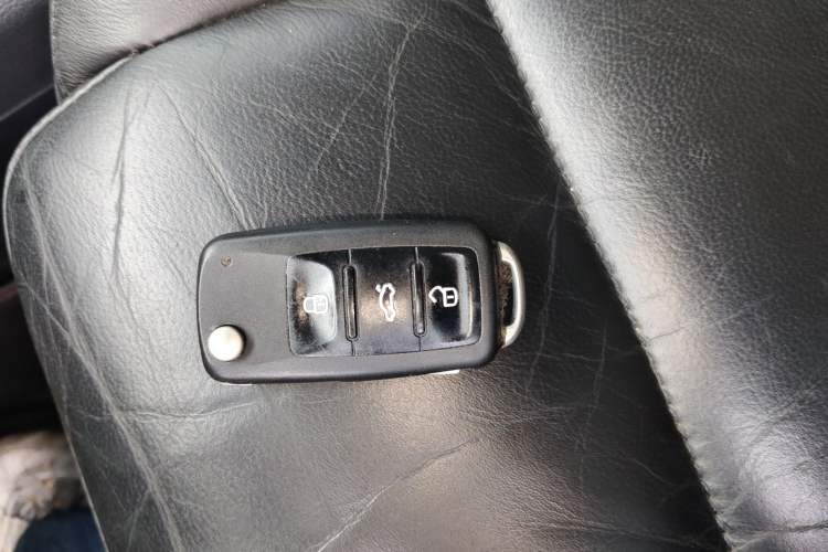 Used Volkswagen Tiguan L 2013 1.8 TSI Automatic Two-Wheel Drive Comfort Edition
