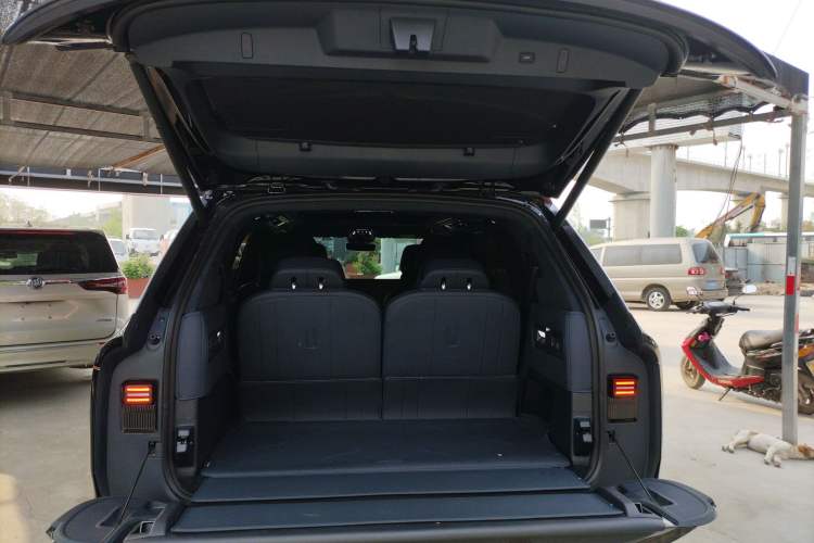 Used Zeekr 9X 2025 Ultra Edition Trunk