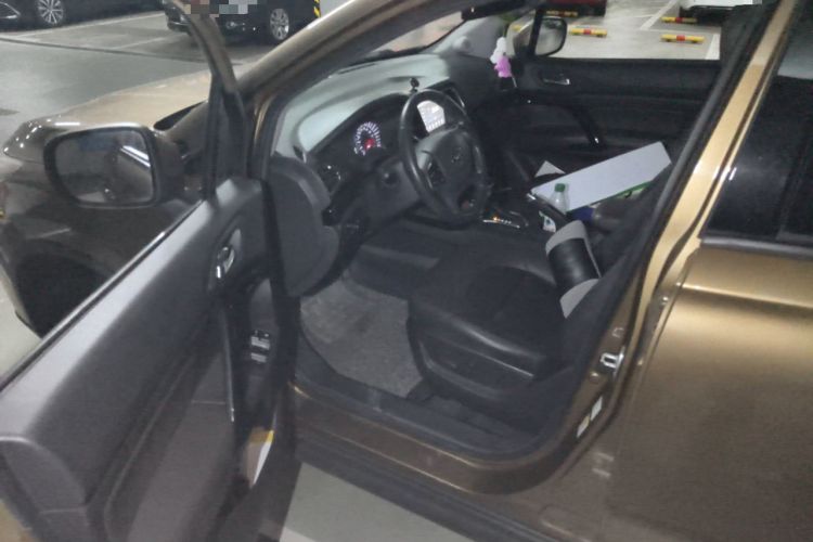 Used GAC Trumpchi GS4 2015 200T G-DCT Luxury Edition Driver Seat