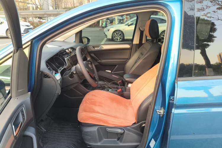 Used Volkswagen Touran 2018 Volkswagen Touran L 280TSI DSG Comfort Edition 7 Seats China V Emission Standard