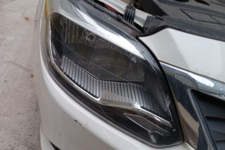 Used CHANGAN Alsvin V3 2015 1.4L Manual Warm-Hearted Model China V Standard