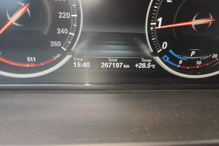 Used BMW 5 Series 2017 525Li Leading Model
