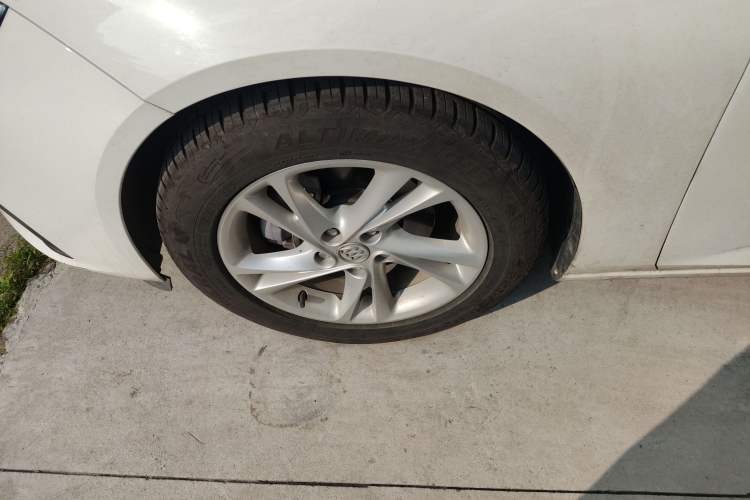 Used Buick Regal 2020 552T Elite Edition Left Front Wheel Hub