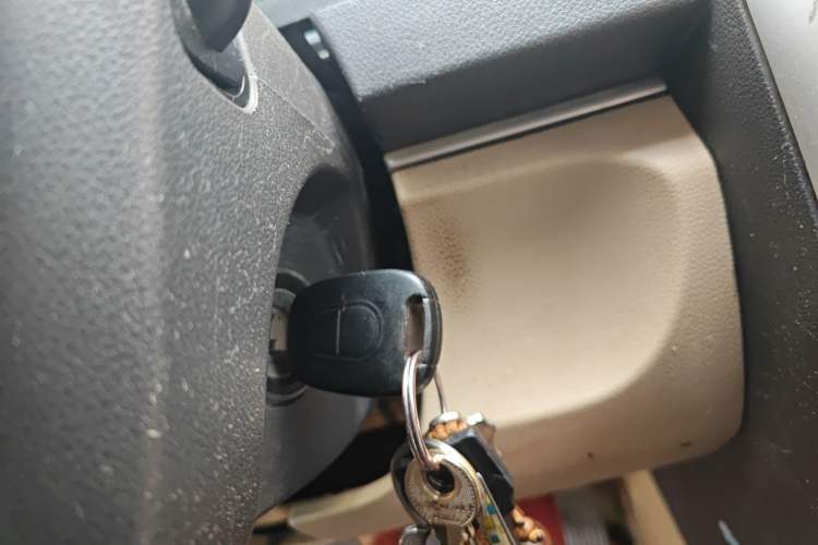 Used BAIC E Series 2013 Sedan 1.3L Manual Special Offer Edition
