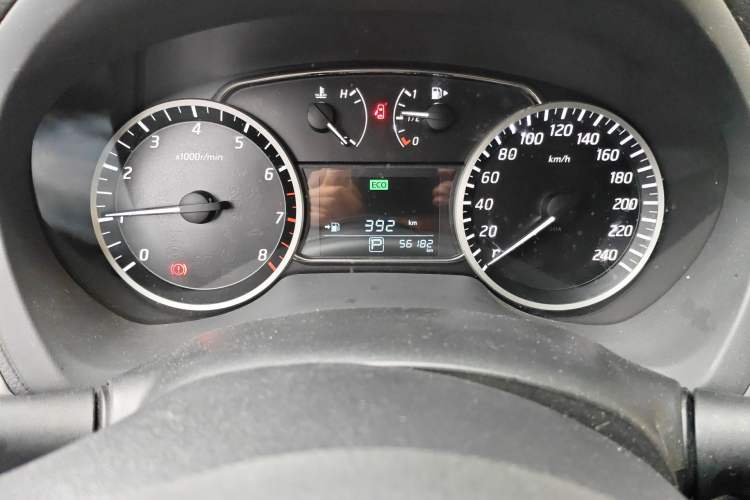 Used Nissan Sylphy 2016 1.6XV CVT Smart Enjoyment Version Odometer Close Up