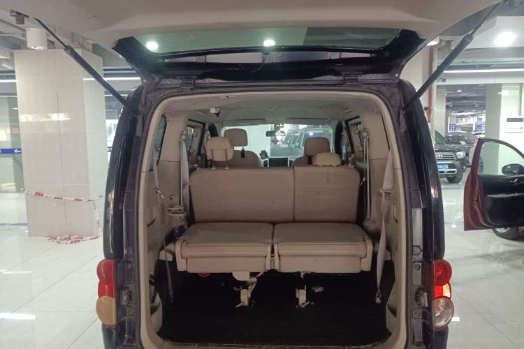 Used Nissan NV200 2014 1.6L Manual Luxury Model China V Standard