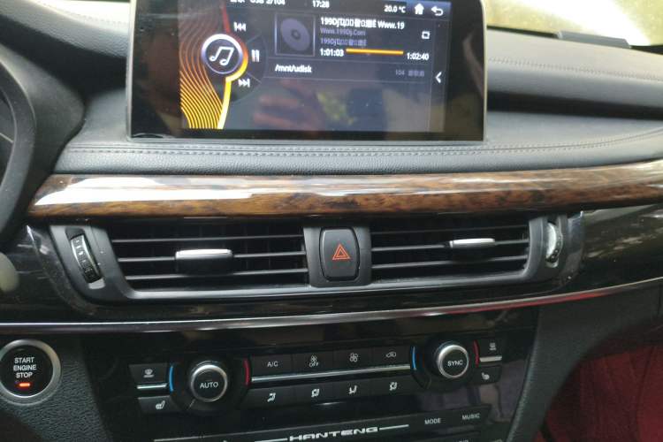 Used Hanteng X7 2016 1.5T Manual Luxury Edition Audio And AC Panel