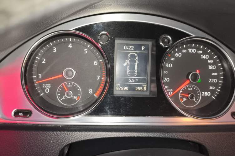 Used Volkswagen CC 2012 1.8TSI Prestige Model Instrument Cluster