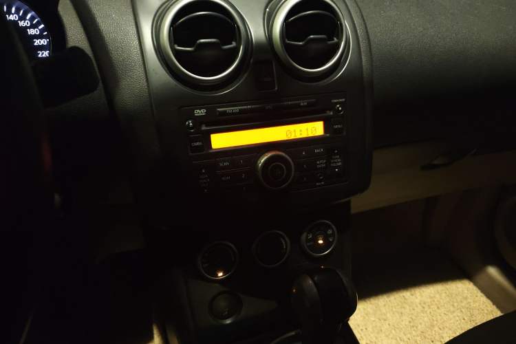 Used Nissan Qashqai 2011 2.0 XV Lea CVT 2WD
