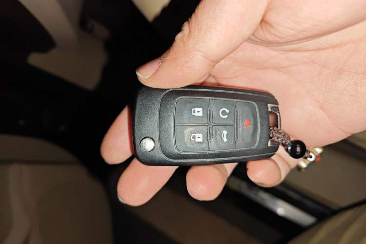 Used Buick LaCrosse 2011 2.4L SIDI Comfort Sunroof Version
