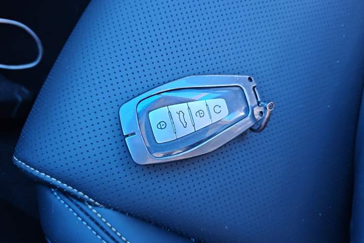 Used Geely Auto Emgrand L 2022 1.4T CVT Flagship Edition
