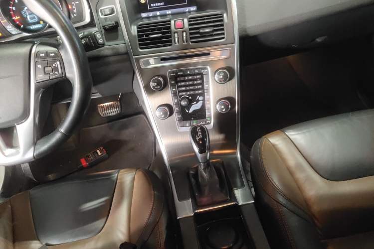 Used Volvo XC60 2014 Restyled T5 Zhiya Edition
