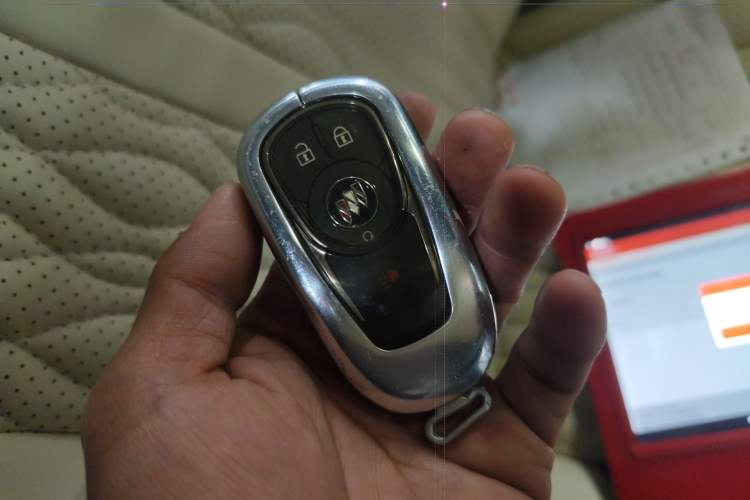 Used Buick GL8 2020 ES Land Cruiser 653T Comfort Edition Interior 1