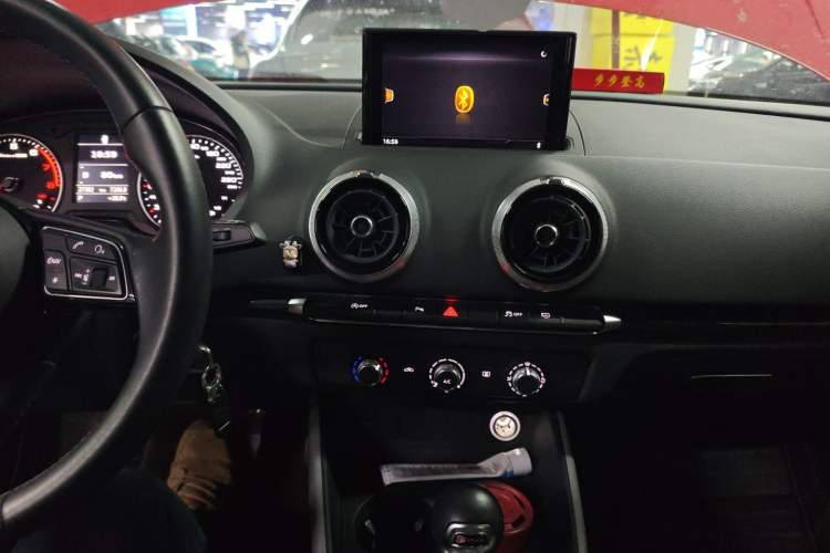 Used Audi A3 2019 Sportback 35 TFSI Fashion Edition China V
