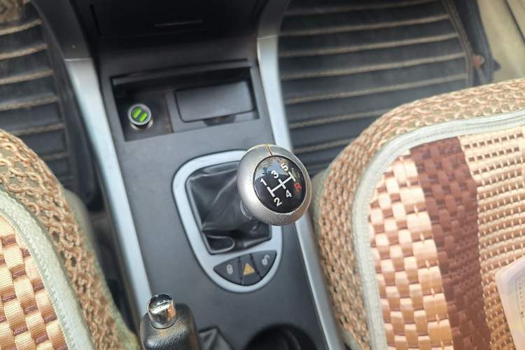 Used Haima Qishi 2010 2.0L Smart Navigation Version