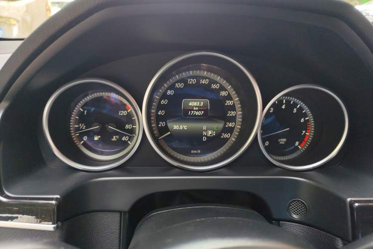 Used Mercedes-Benz E-Class 2015 Facelift E 200 L Sport Edition
