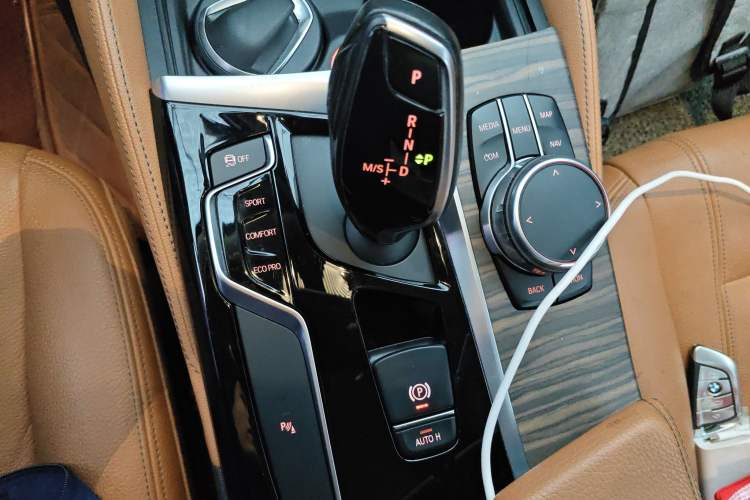 Used BMW 5 Series 2018 530Li Leading Edition Luxury Package
