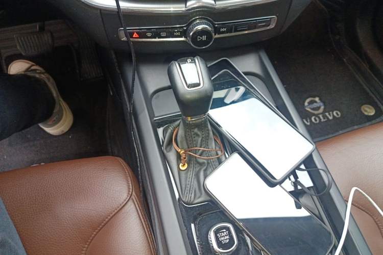 Used Volvo XC60 2018 T5 4x4 Zhiyi Edition
