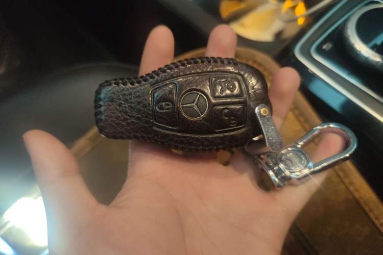 Used Mercedes-Benz GLS 2018 Refreshed GLS 400 4MATIC Dynamic Edition Vehicle Key
